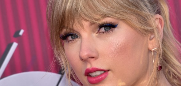 Singer Taylor Swift donated to the Tennessee Equality Project to fight the 'slate of hate' legislations discriminating against LGBT rights.