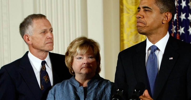 Matthew Shepard's parents Dennis Shepard and Judy Shepard with President Barack Obama in 2009