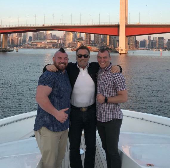 Arnold Schwarzenegger congratulates gay strongman Rob Kearney on his marriage