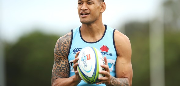 Israel Folau watches on during a Waratahs Super Rugby training session at David Phillips Sports Complex on March 25, 2019 in Sydney, Australia.