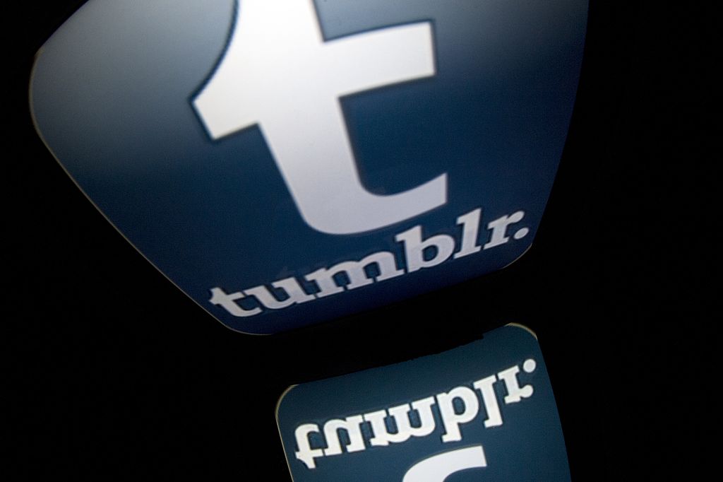 Tumblr may be sold to Pornhub after porn ban leads to huge traffic drop