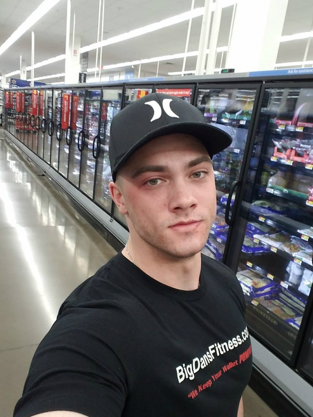 Porn star Collin Simpson comes out as bisexual and he's looking for a ...