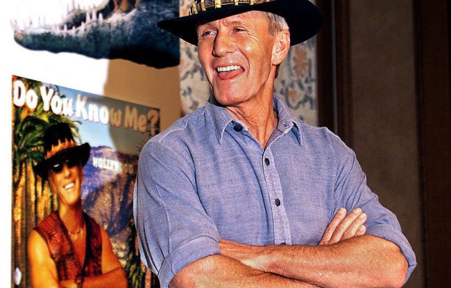 Paul Hogan who starred in Crocodile Dundee has backed Australian marriage equality