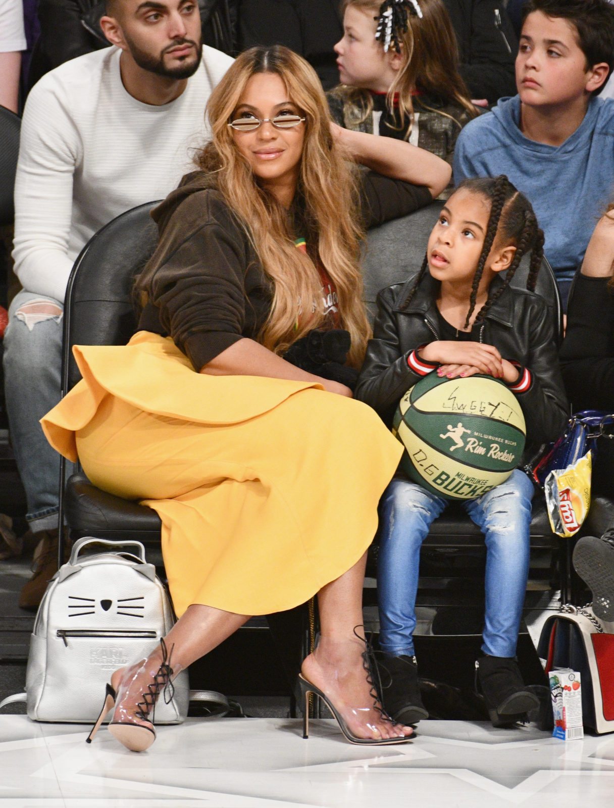 Who bit Beyoncé? This investigation is going viral | PinkNews