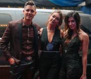 Gretchen Wilson (middle) and her "gusband" Chad Laboy (left)