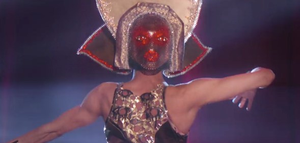 Yvie Oddly wins Drag Race