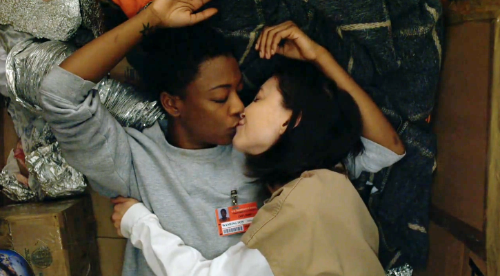 Soso and Poussey kiss in their make-shift den (Netflix/Orange Is the New Black)
