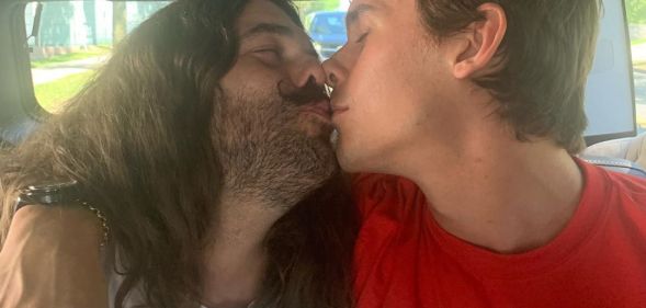 Queer Eye Antoni Porowski and Jonathan Van Ness kiss