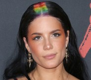 Halsey attends VMAs with rainbow hair
