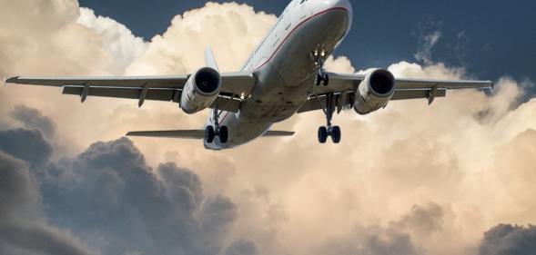 Man has hook-up at hotel with a closeted guy, ends up on the same flight as his wife