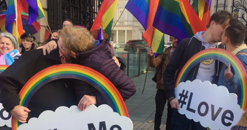 Queer couples kiss outside Irish parliament to demand better hate crime legislation
