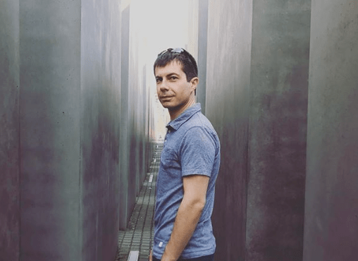 Pete Buttigieg's husband snapped a photo of the presidential hopeful at the Memorial to the Murdered Jews of Europe in Berlin, and some folks aren't happy. (Instagram)
