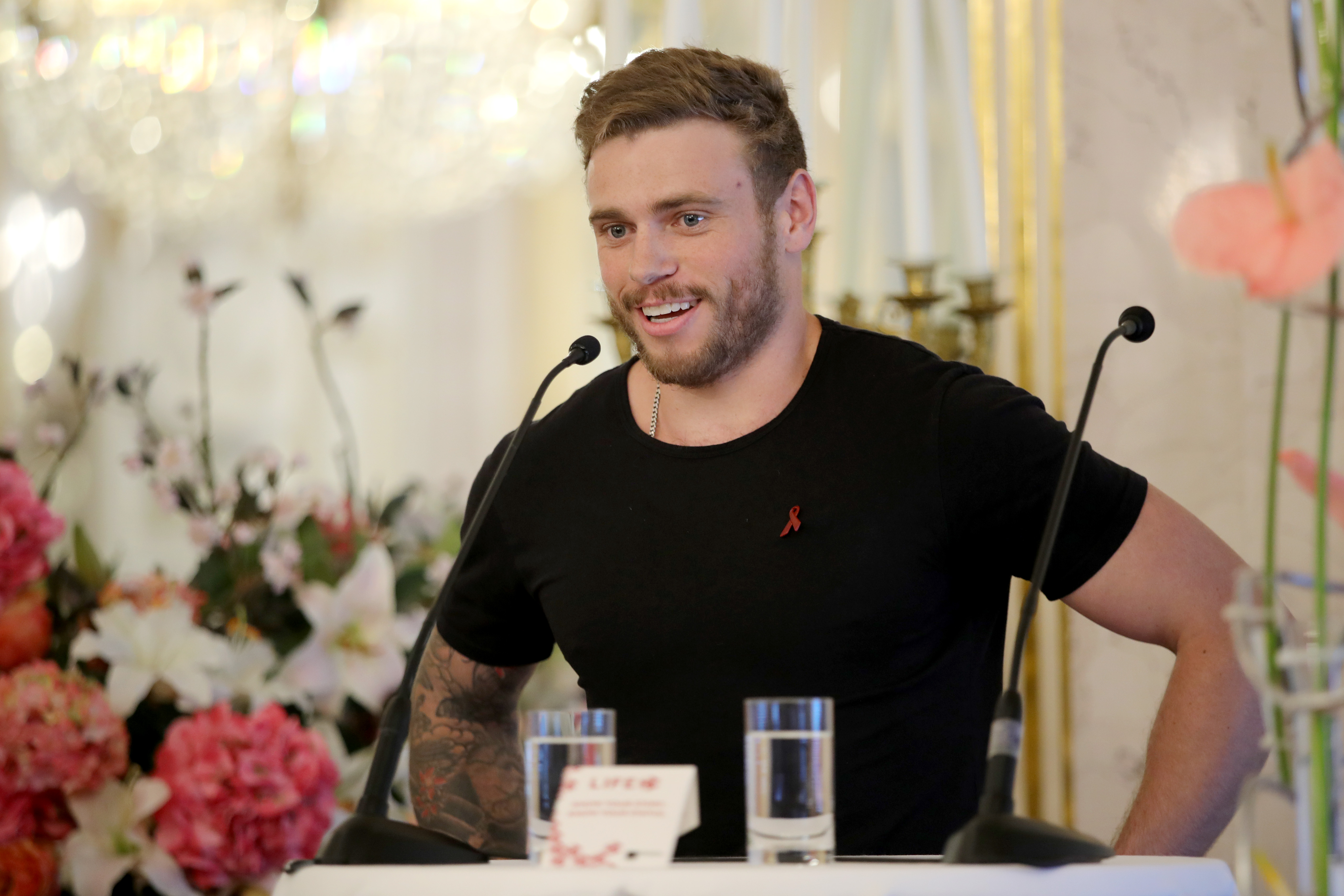 Gay Olympian Gus Kenworthy shares naked birthday skiing photo