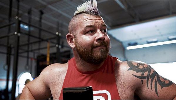 Gay strongman Rob Kearney says 'real happiness' comes with not being afraid to be yourself