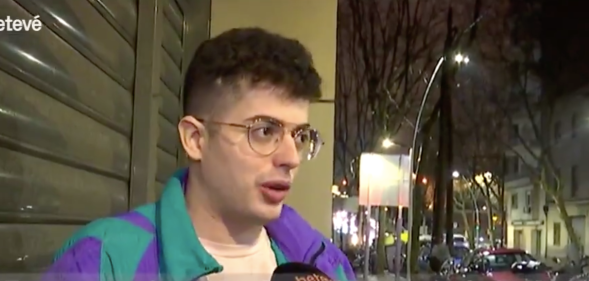 Gay man pepper sprayed at point blank range for holding hands with man