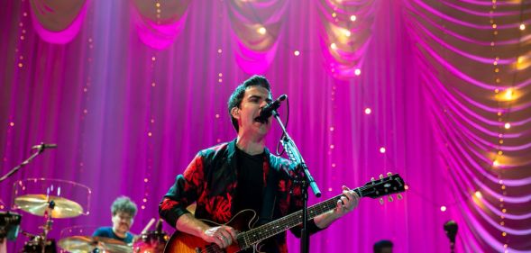 Kelly Jones of Stereophonics performing on stage