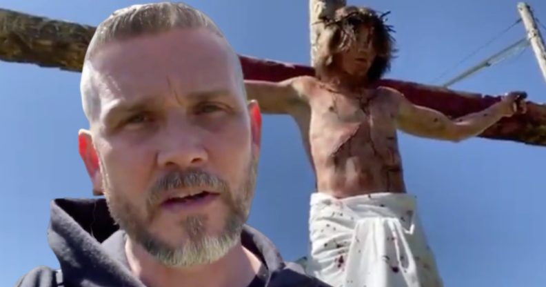 Pastor Greg Locke defied social distancing measures there to protect vulnerable Americans from coronavirus to reenact Christ's crucifixion. (Screen captures via Twitter)