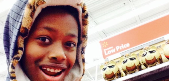 Teen expelled after coming out as gay because 'it's what Jesus would want'