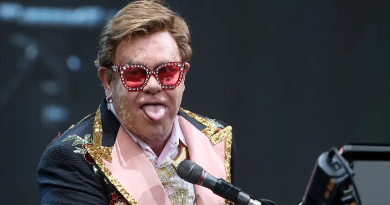 Elton John performing Auckland, wig intact