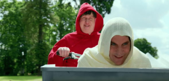 Matt Lucas and Noel Fielding reenacting the iconic E.T scene on Bake Off, season 4 episode 7