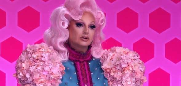 Drag Race Holland host Fred van Leer.