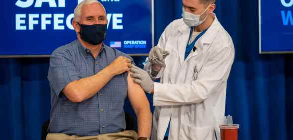 Mike Pence gets the COVID-19 vaccination
