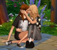 The Sims lesbian pose mod