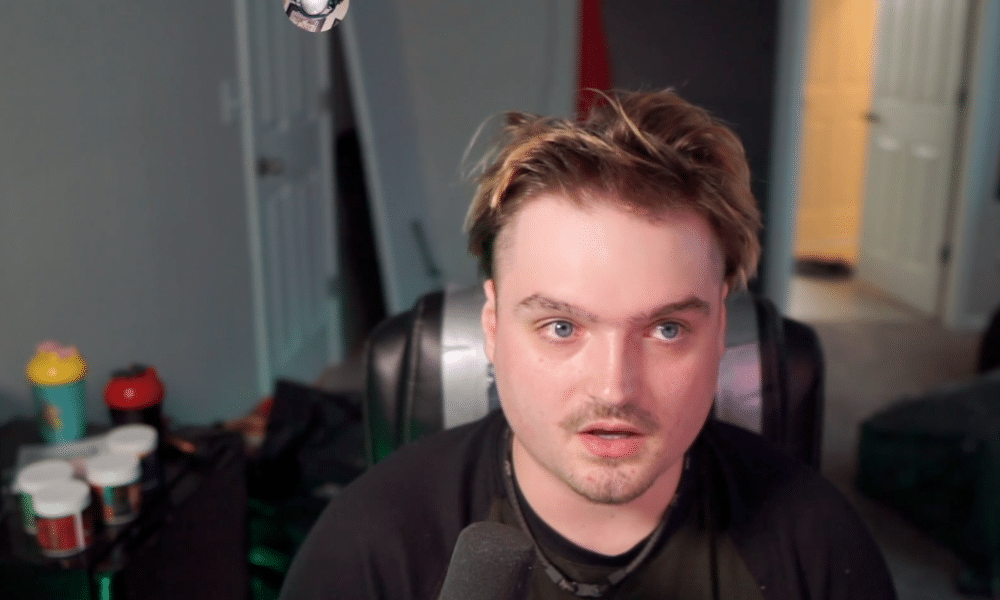 Popular Twitch streamer Daltoosh issues grovelling apology after being