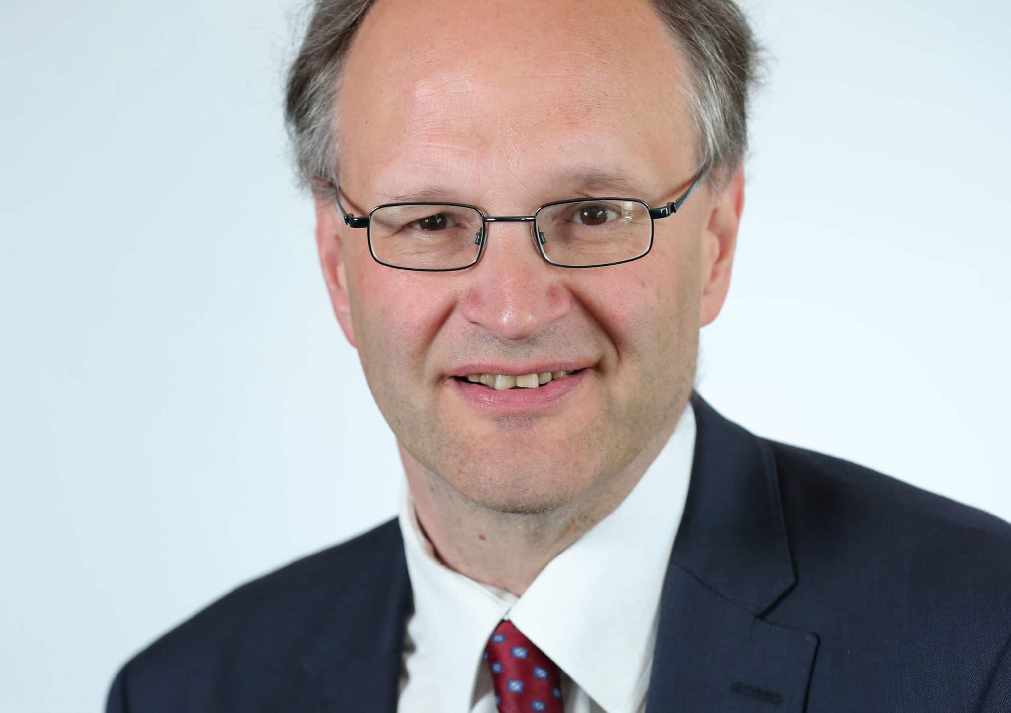 Peter Weir defends DUP's Nelson McCausland over 'exgay' post