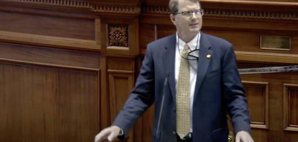 Senator Richard Cash speaking before the South Caroline senate