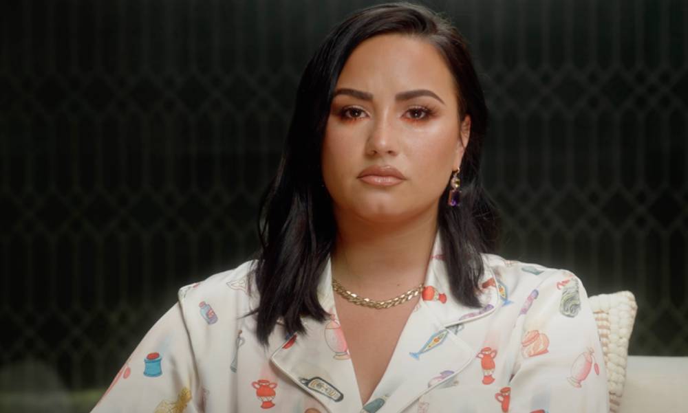 1000px x 601px - Demi Lovato 'lost their virginity to rape' while working for Disney Channel