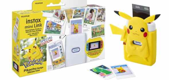 The Pikachu case bundle includes the new Mini Link Printer. (Nintendo/Fujifilm)