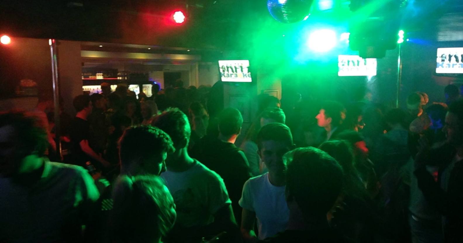 Isle of Man bar accused of homophobia over PDA policy