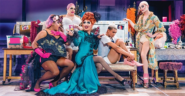 Bianca Del Rio will reprise her role as Hugo/Loco Chanelle for the Everybody's Talking About Jamie UK tour.