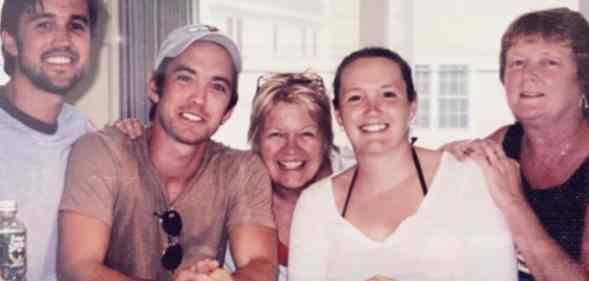 Rob McElhenney lesbian moms