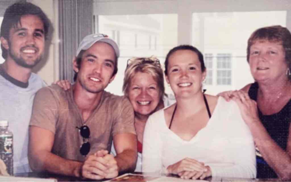 Rob McElhenney lesbian moms