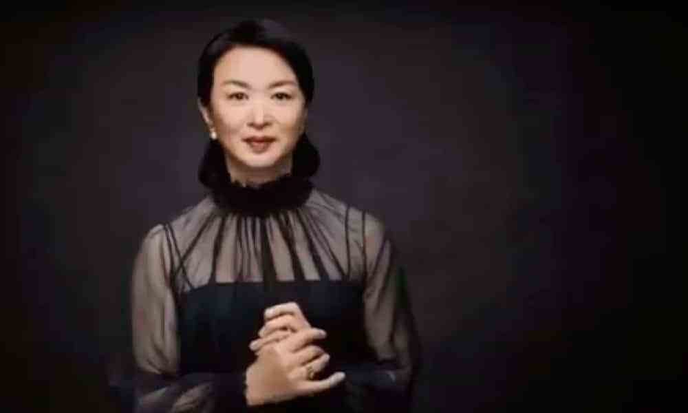 Dior casts trans superstar Jin Xing as the new face of J'adore fragrance