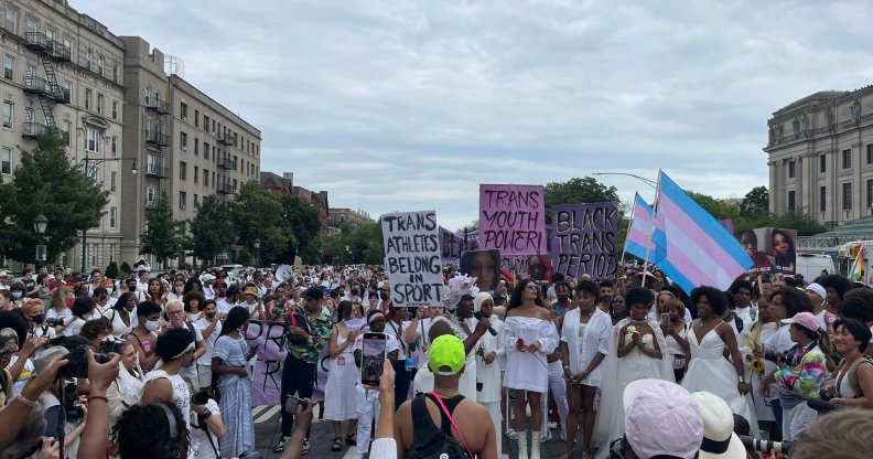 New York: Thousands protest 'state of emergency' for trans youth