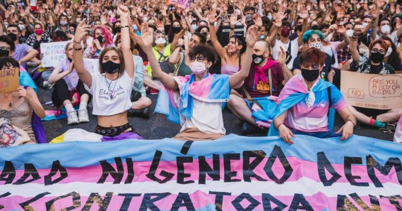 Protestors LGBT+ Spain trans