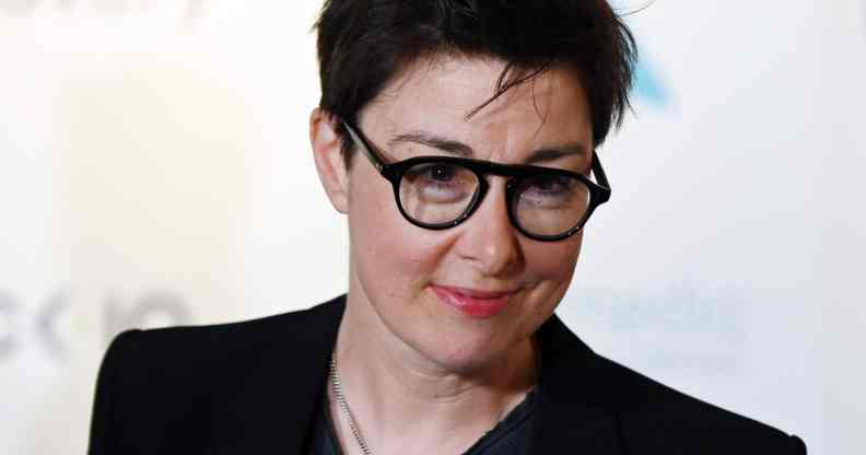 Sue Perkins just a minute