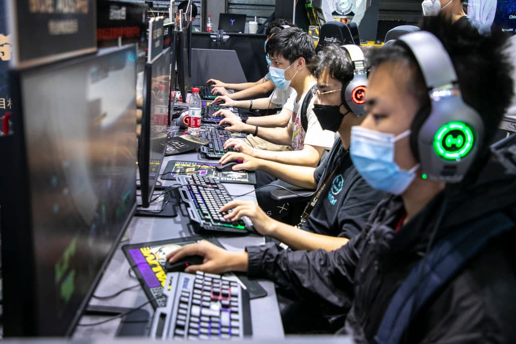 China bans under-18s from playing online games for more than an