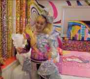 JoJo Siwa shows off her candy-filled bedroom during an appearance on MTV's Cribs