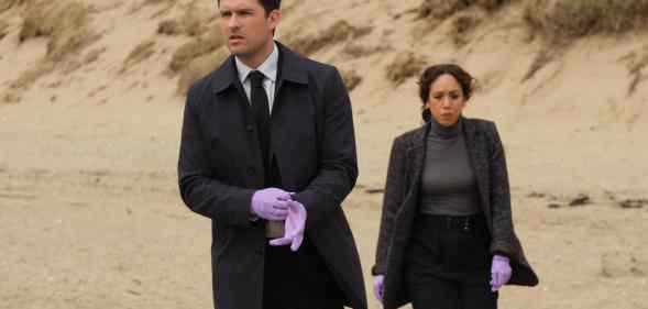 Ben Aldridge as DI Matthew Venn and Pearl Mackie as DS Jen Rafferty in ITV's The Long Call. (ITV)
