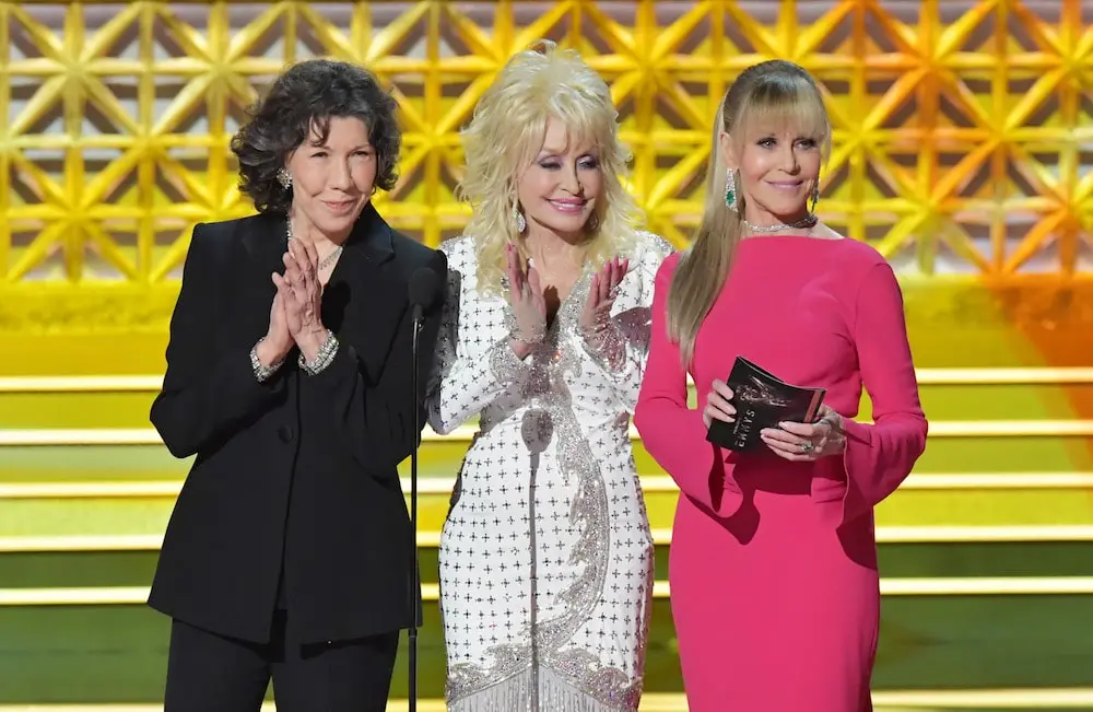 Dolly Parton to reunite with 9 to 5 costars in Grace and Frankie