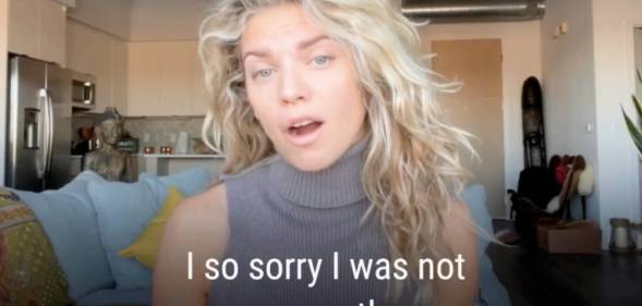 90210 star AnnaLynne McCord release poem for Vladimir Putin