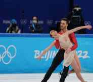 'Breathtaking' figure skating routine wins gold at Winter Olympics