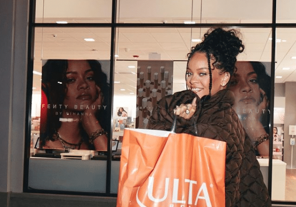 Rihanna has confirmed that Fenty Beauty will be available from Ulta stores.