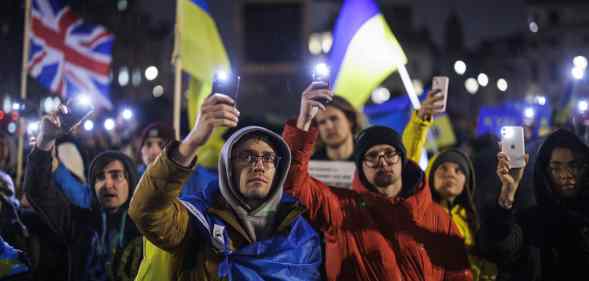 Gay dating app Romeo asks users to help Ukrainians and is blown away by offers