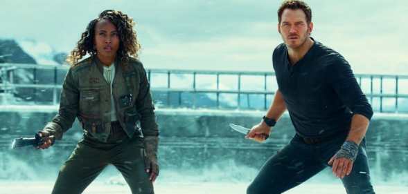 DeWanda Wise and Chris Pratt in Jurassic World: Dominion.