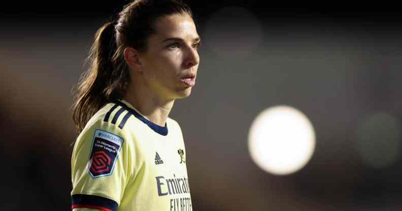 Olympic football star Tobin Heath appears to come out with 'I am gay' artwork